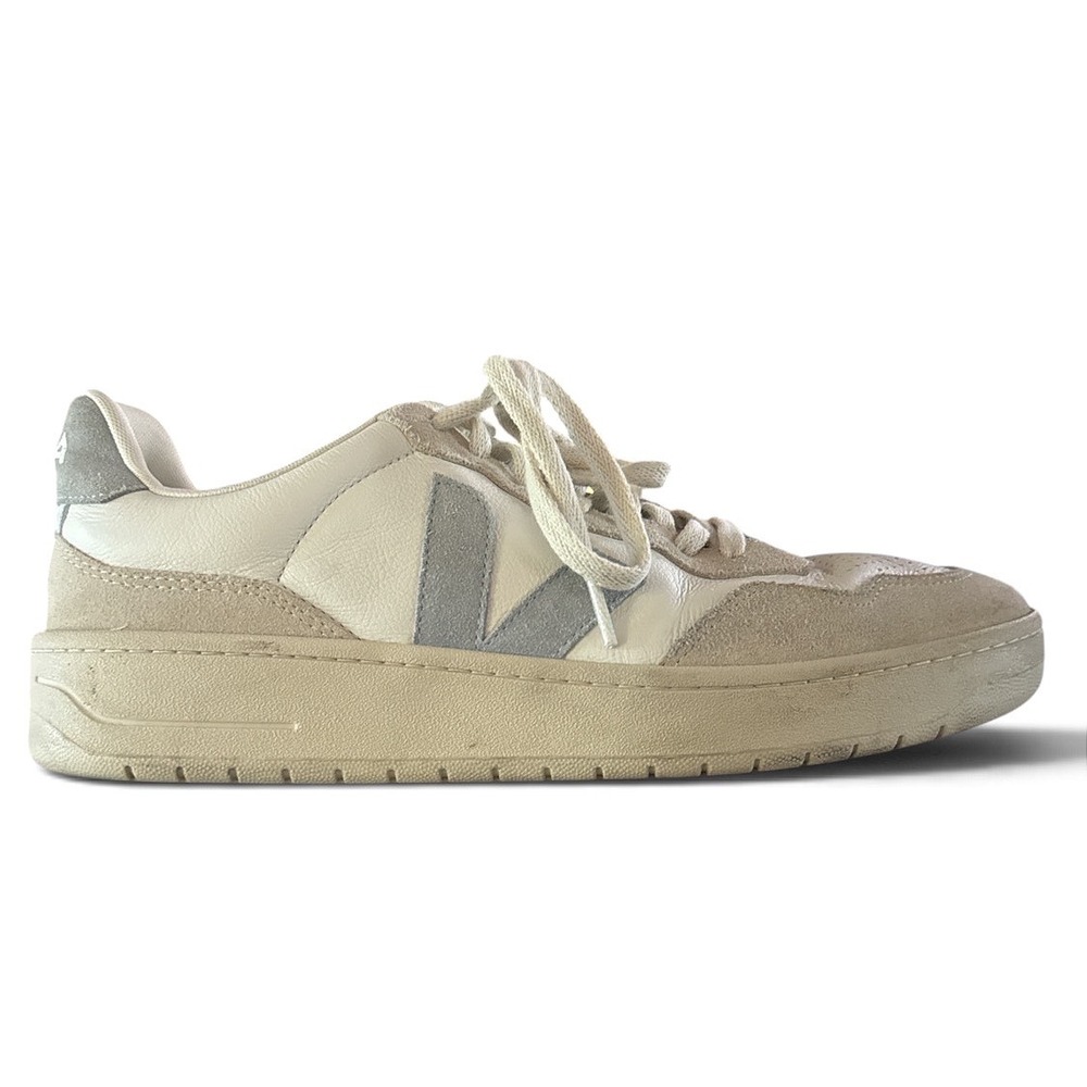 Veja V-10 Leather Pierre White Sneakers